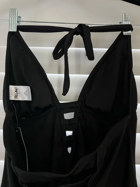 NWT Mossino Classic Black Halter One-Piece Swimsuit with Front Ladder Detail - Picture 3 of 6